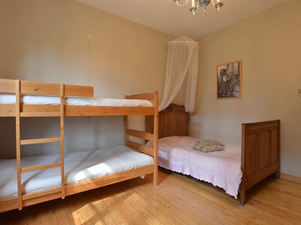 Furnished Bungalow In Monceau En Ardenne With Garden Barbecue Oizy Oda fotoğraf