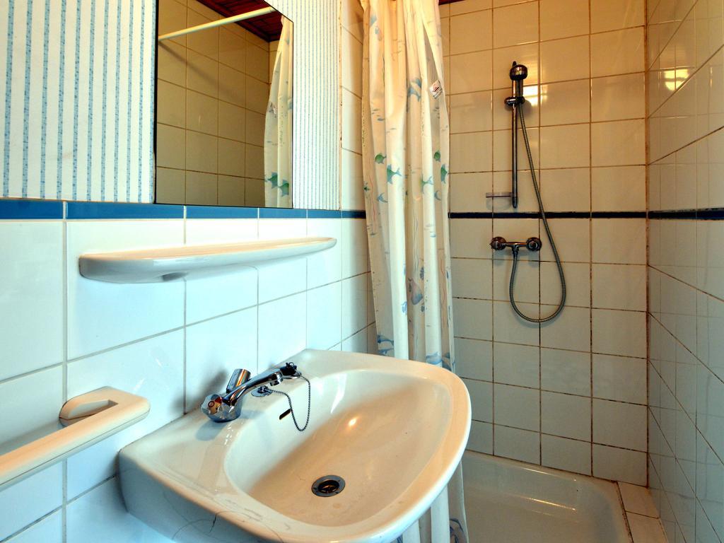 Furnished Bungalow In Monceau En Ardenne With Garden Barbecue Oizy Dış mekan fotoğraf